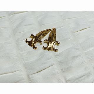 CELINE セリーヌ トリオンフ ヘアピン 2個セット ノベルティ