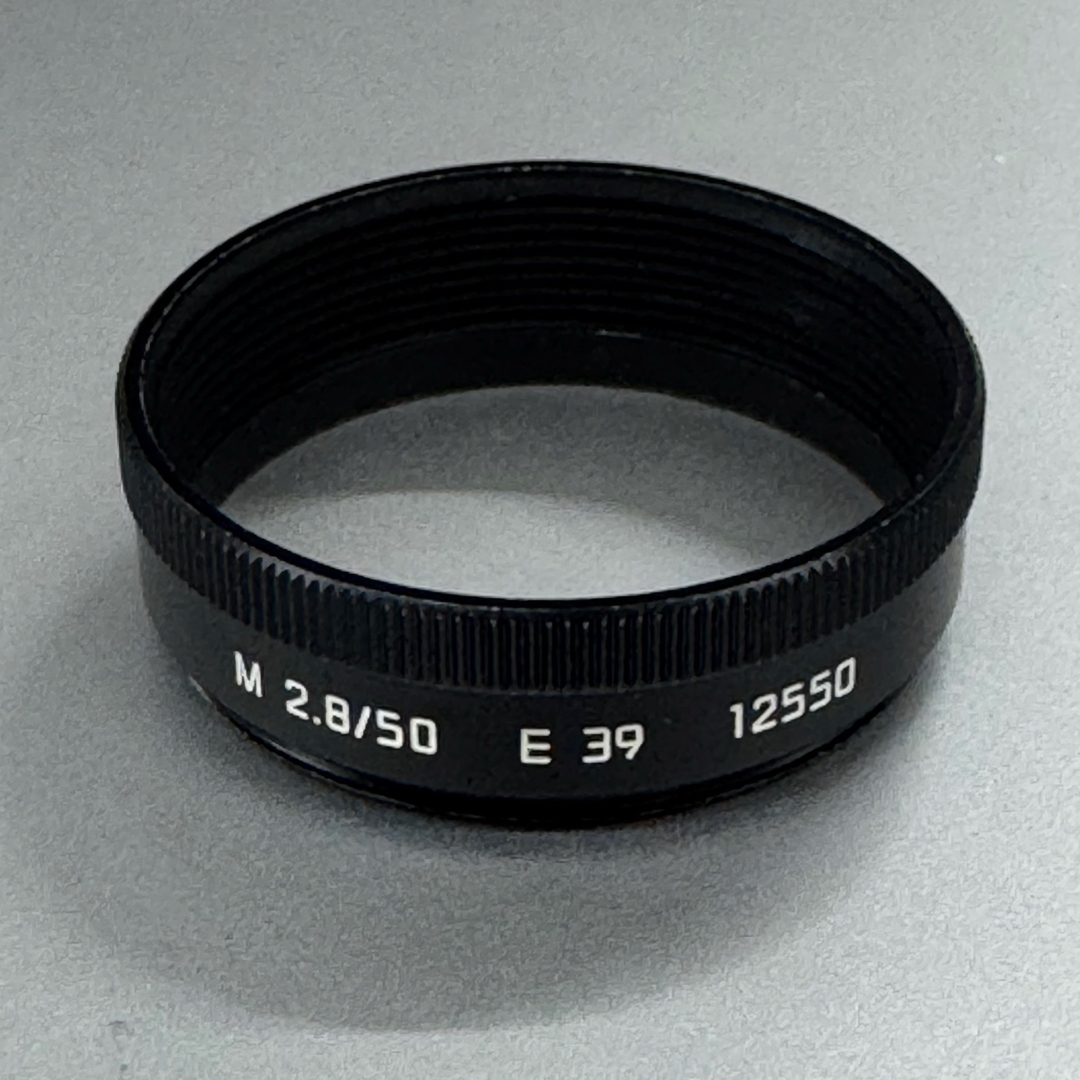 LEICA(ライカ)のLEICA 純正Elmar M50mmF2.8 E39 フード 12550 スマホ/家電/カメラのカメラ(レンズ(単焦点))の商品写真