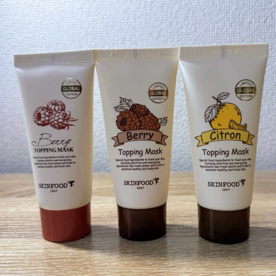 SKIN FOOD(スキンフード)の使用済 スキンフード トッピングマスク ベリー シトロン 三本セット コスメ/美容のスキンケア/基礎化粧品(パック/フェイスマスク)の商品写真