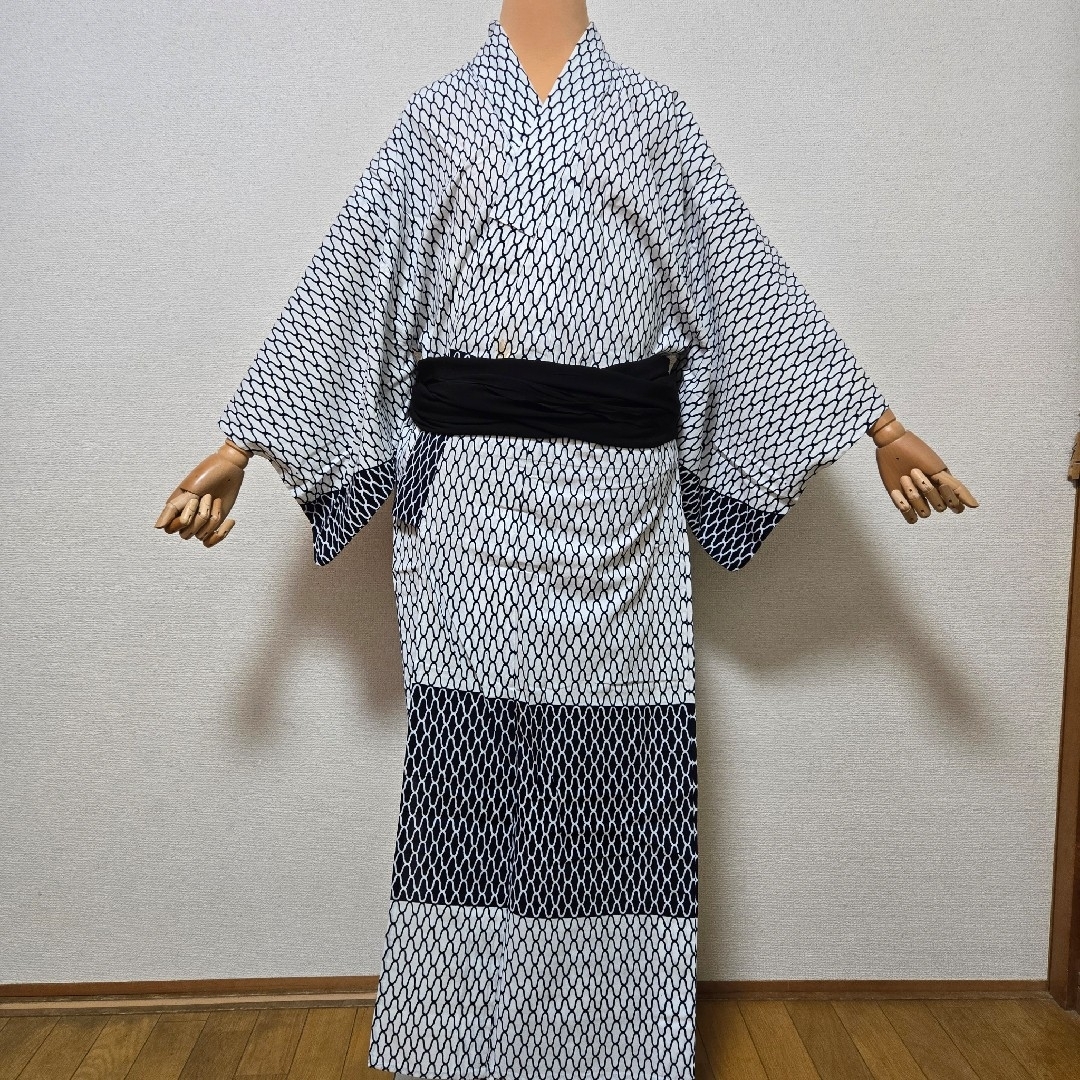 メンズ 男ゆかた 兵児帯 夏祭り おしゃれイベント 伝統柄 男性用 着物リメイク メンズの水着/浴衣(浴衣)の商品写真