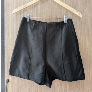 グレイル　GRL ショートパンツ