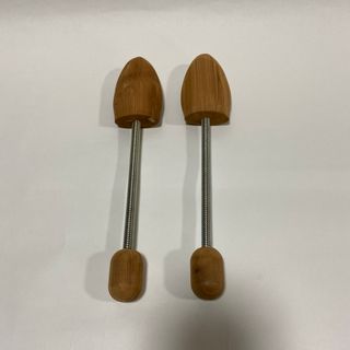 ムジルシリョウヒン(MUJI (無印良品))の無印良品 レッドシダー 天然木 木製 シューキーパー シューツリー バネ式 廃盤(その他)