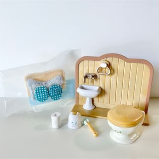 【同梱専用】　シルバニア　トイレ　セット(キャラクターグッズ)