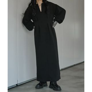 Ezick▼Jacquard cuffsタックカーブドレス ブラック 極美品(ロングワンピース/マキシワンピース)