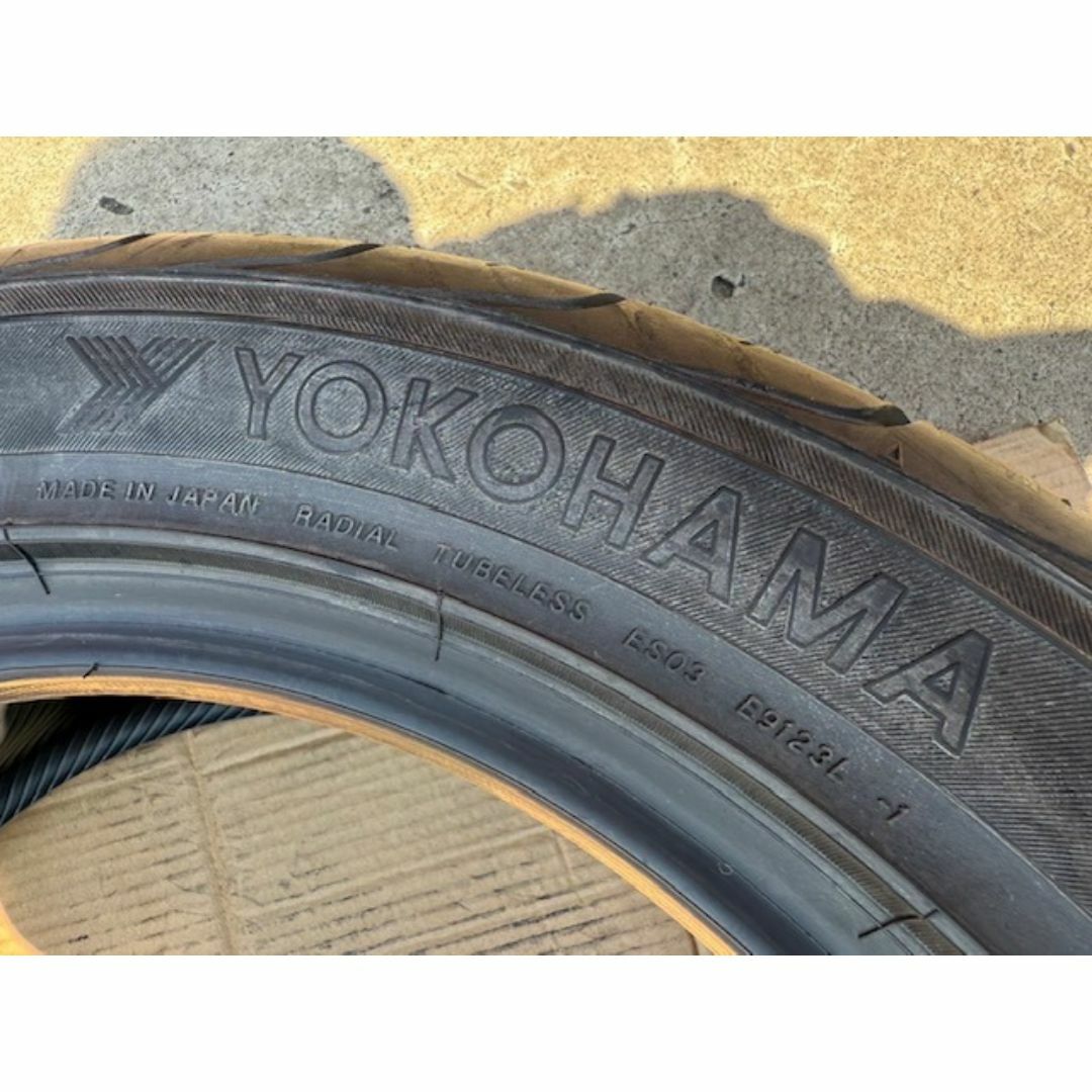 新品1本のみ ヨコハマ DNA Sドライブ 235/50R17 2010年製 自動車/バイクの自動車(タイヤ)の商品写真
