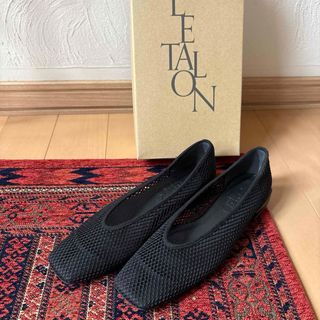 Le Talon - LE TALON スクエアネットフラットシューズ