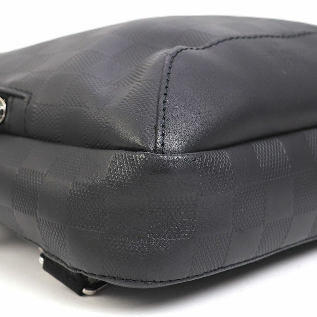 LOUIS VUITTON(ルイヴィトン)の【美品】ルイヴィトン【LOUIS VUITTON】N41720 アヴェニュー スリングバッグ ダミエ アンフィニ オニキス クロスボディ ショルダーバッグ メンズ ブラックレザー LV AVENUE SLING BAG DAMIER INFINI ONIX【Aランク】【中古】 メンズのバッグ(ボディーバッグ)の商品写真