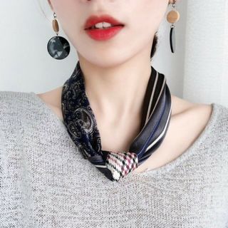 人気❤️配色ペイズリー スカーフ ネイビー リーフ レディース バンダナ 新品(バンダナ/スカーフ)