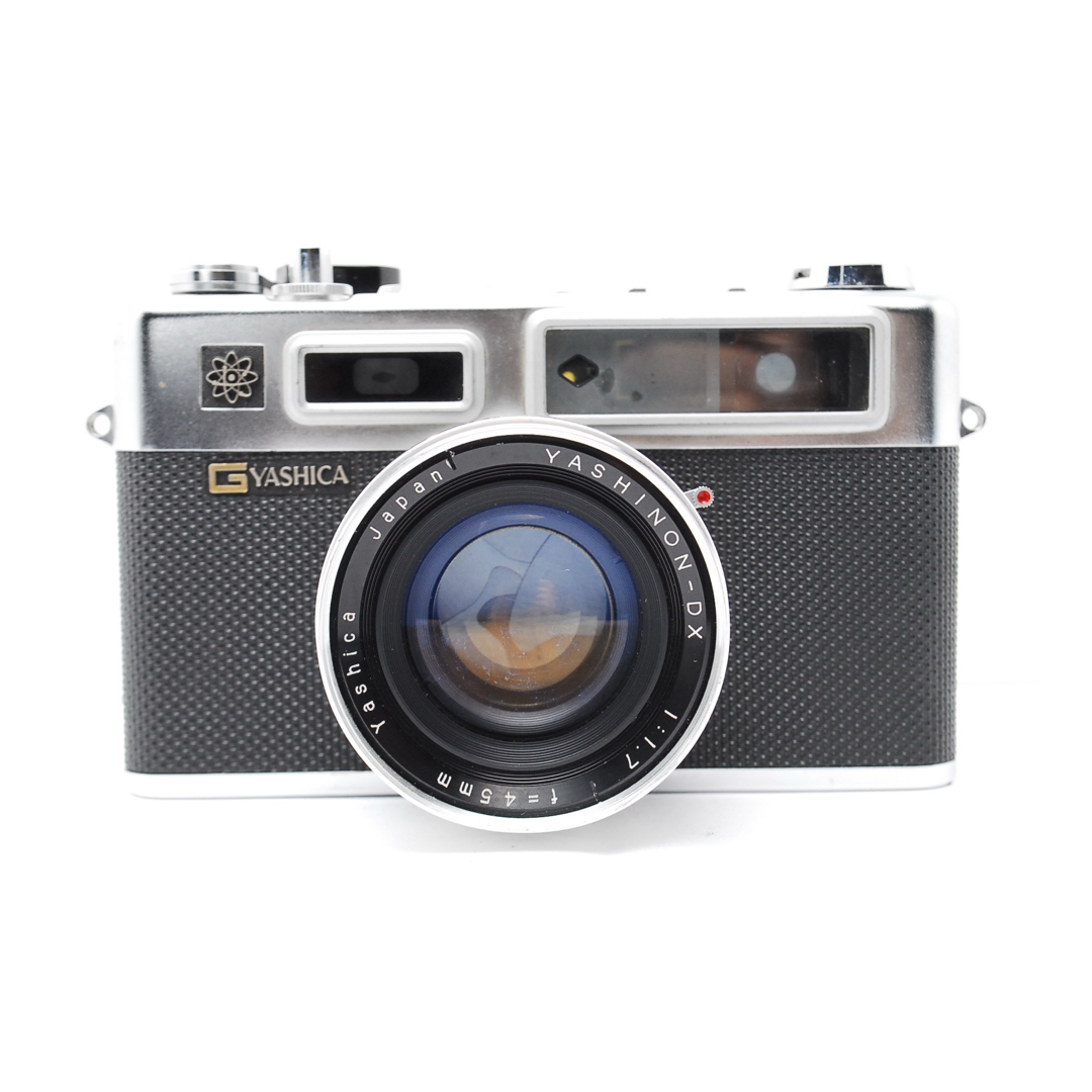 YASHICA ELECTRO 35 45mm F1.7 動作一部OK 現状品 スマホ/家電/カメラのカメラ(フィルムカメラ)の商品写真