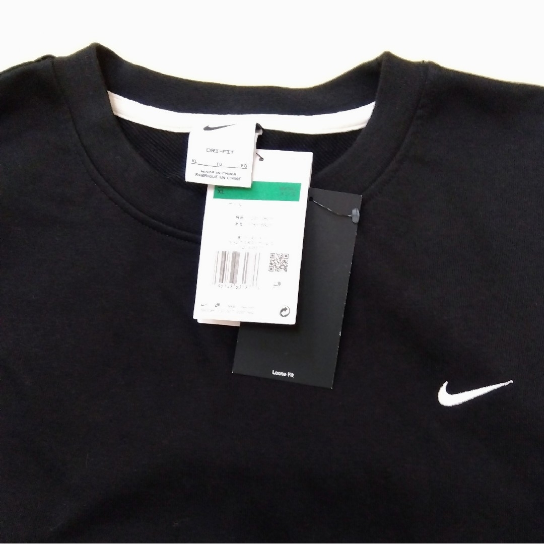 NIKE(ナイキ)の新品、NIKE ナイキ スウェット トレーナー ドライフィット イシュー XL メンズのトップス(スウェット)の商品写真