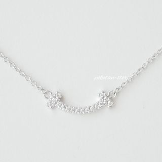 ティファニー(Tiffany & Co.)の美品【ティファニー】K18WG T スマイル　ミニ　ダイヤモンド　ネックレス(ネックレス)