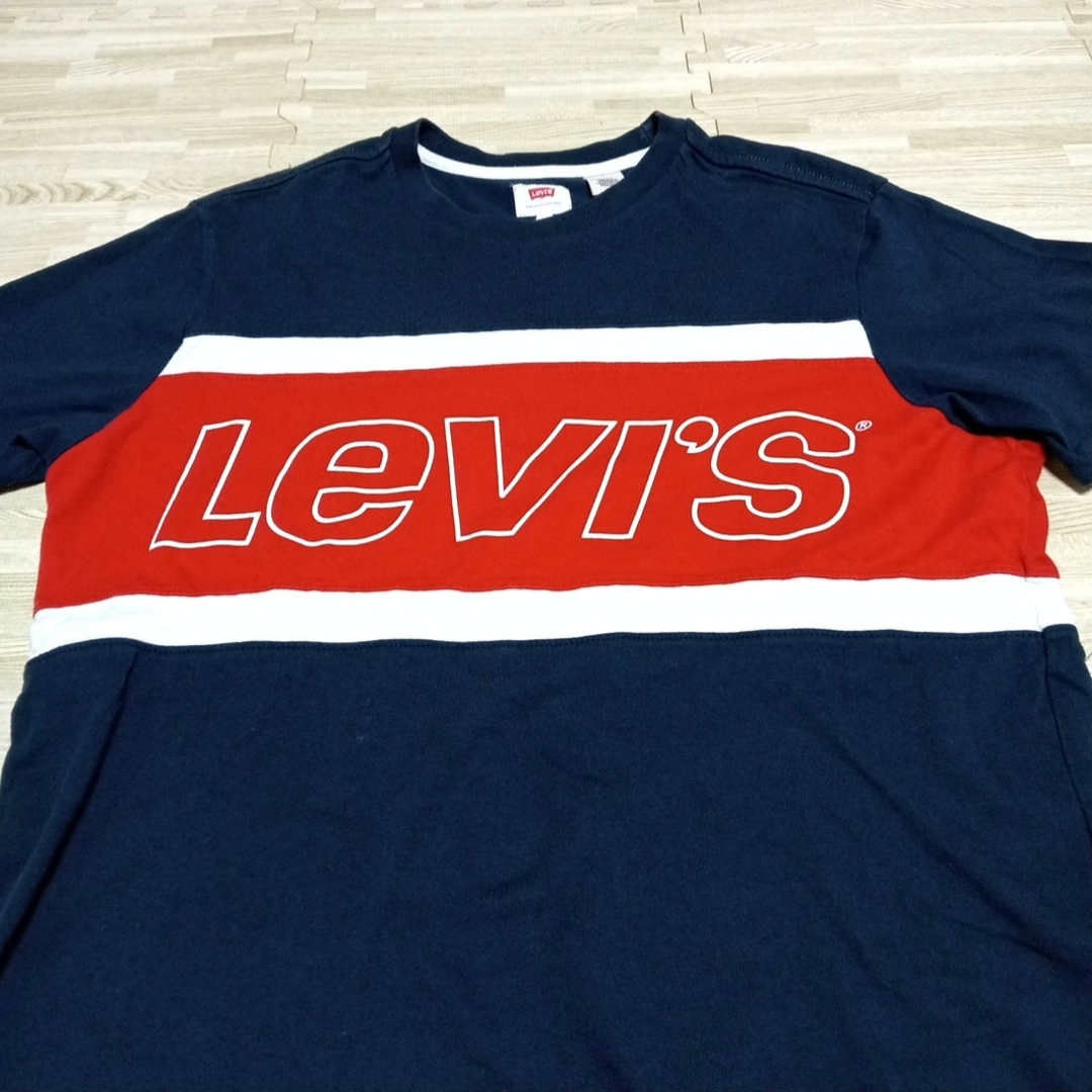 Levi's(リーバイス)の☆Levi's☆カラーブロック・ビッグロゴ・半袖Tシャツ(M)・着丈62cm メンズのトップス(Tシャツ/カットソー(半袖/袖なし))の商品写真