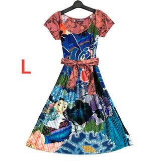 デシグアル(DESIGUAL)の美品◆デシグアル　プリーツ　プリント　半袖ワンピース　ウエストベル付き　L 和柄(ひざ丈ワンピース)