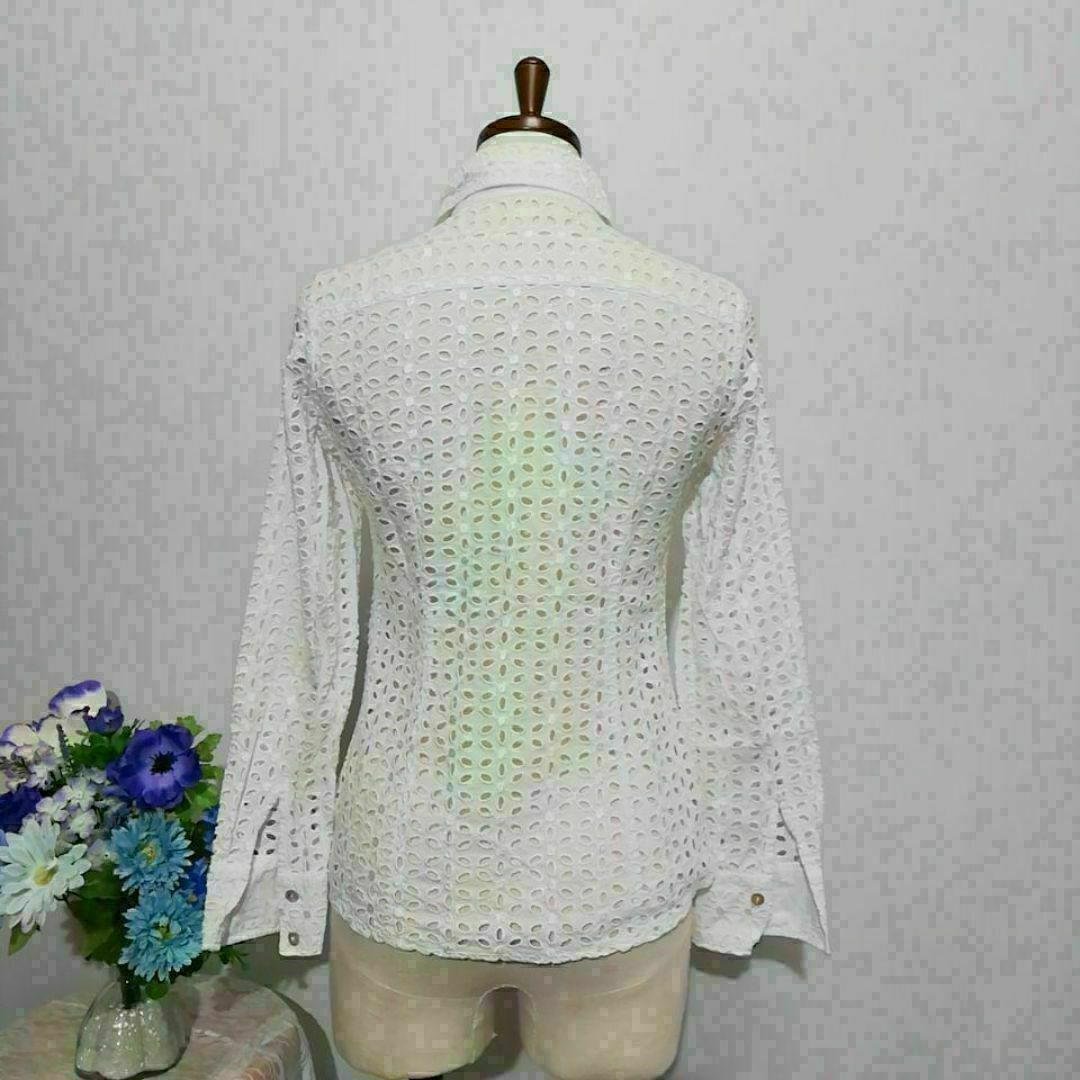 NARACAMICIE(ナラカミーチェ)のナラカミーチェ　極上美品　透け感有り　Мサイズ　ホワイト色系 綿100% レディースのトップス(シャツ/ブラウス(長袖/七分))の商品写真