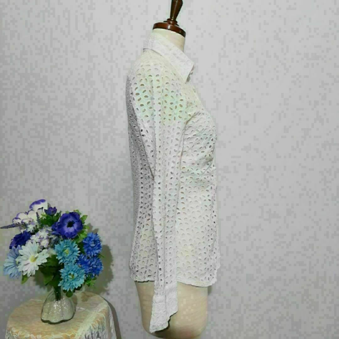 NARACAMICIE(ナラカミーチェ)のナラカミーチェ　極上美品　透け感有り　Мサイズ　ホワイト色系 綿100% レディースのトップス(シャツ/ブラウス(長袖/七分))の商品写真