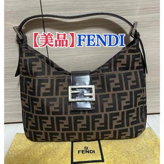 【美品】FENDI フェンディ ズッカ柄 マンマバケット ワンショルダーバッグ