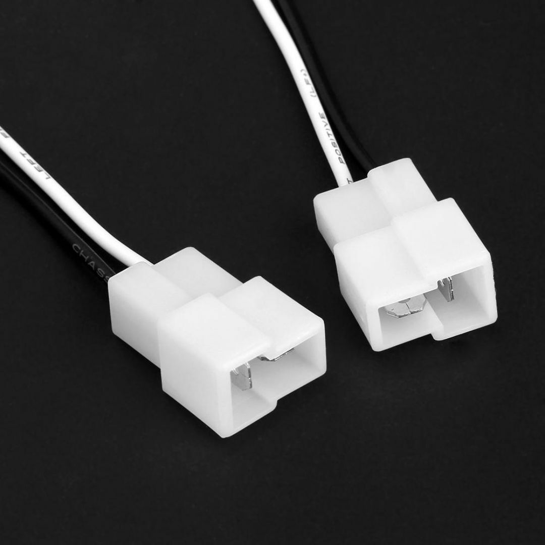 amon(エーモン)の2本 T型 スピーカー変換ハーネス トヨタ ダイハツ スズキ 日産 マツダ他 a 自動車/バイクの自動車(カーオーディオ)の商品写真