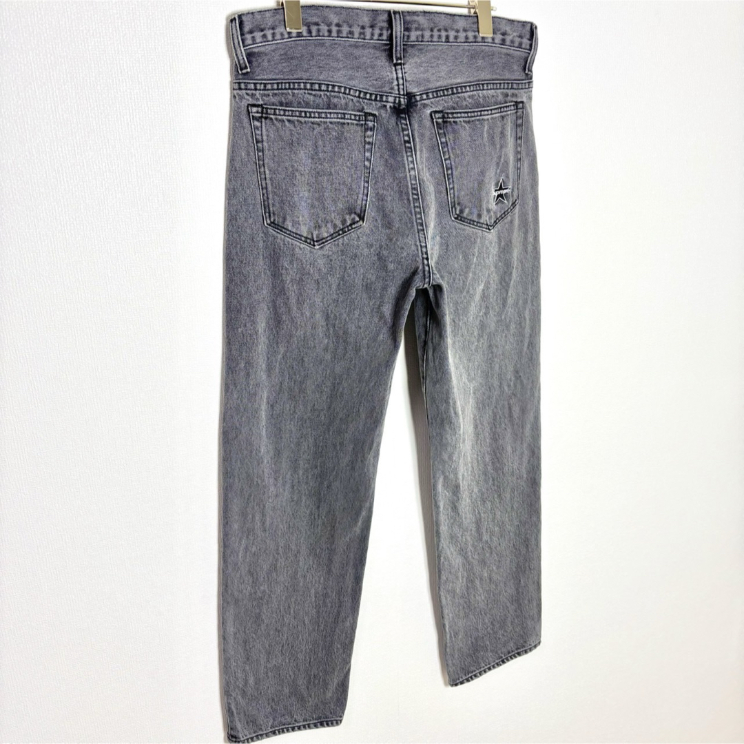 Supreme(シュプリーム)の美品 Supreme スターロゴレギュラージーンズ "ブラック" size30 メンズのパンツ(デニム/ジーンズ)の商品写真
