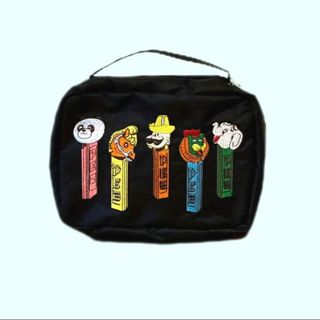 新品未使用　pez トラベルポーチ　吊るして使えて便利☆ ポーチ(ポーチ)