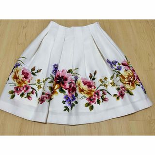 エムズグレイシー(M'S GRACY)のM's gracy♡ビタミンカラー♡お上品なスカート(ひざ丈スカート)