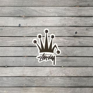 stussy crownステッカースケボースマホキャリーケースに(ステッカー)