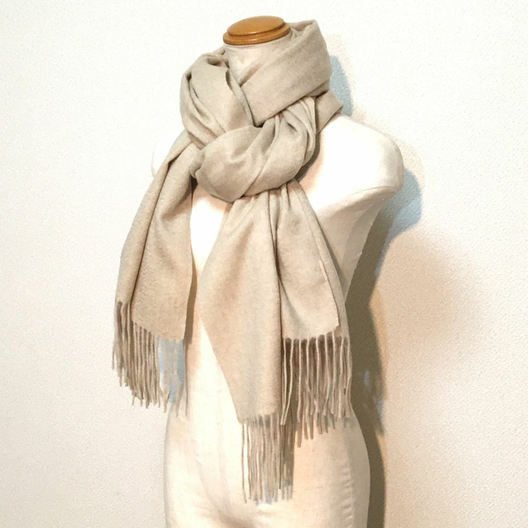 値下げ中　超大判 無染色100% カシミヤストール70×200cｍ WHT 新品 超大判 無染色100% カシミヤストール70×200cm BG 新品未使用の