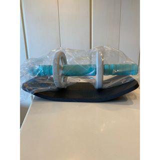 エレコム(ELECOM)のエレコム 腹筋ローラー 幅広タイプ マット付き HCF-ARWBUL(1個)(トレーニング用品)