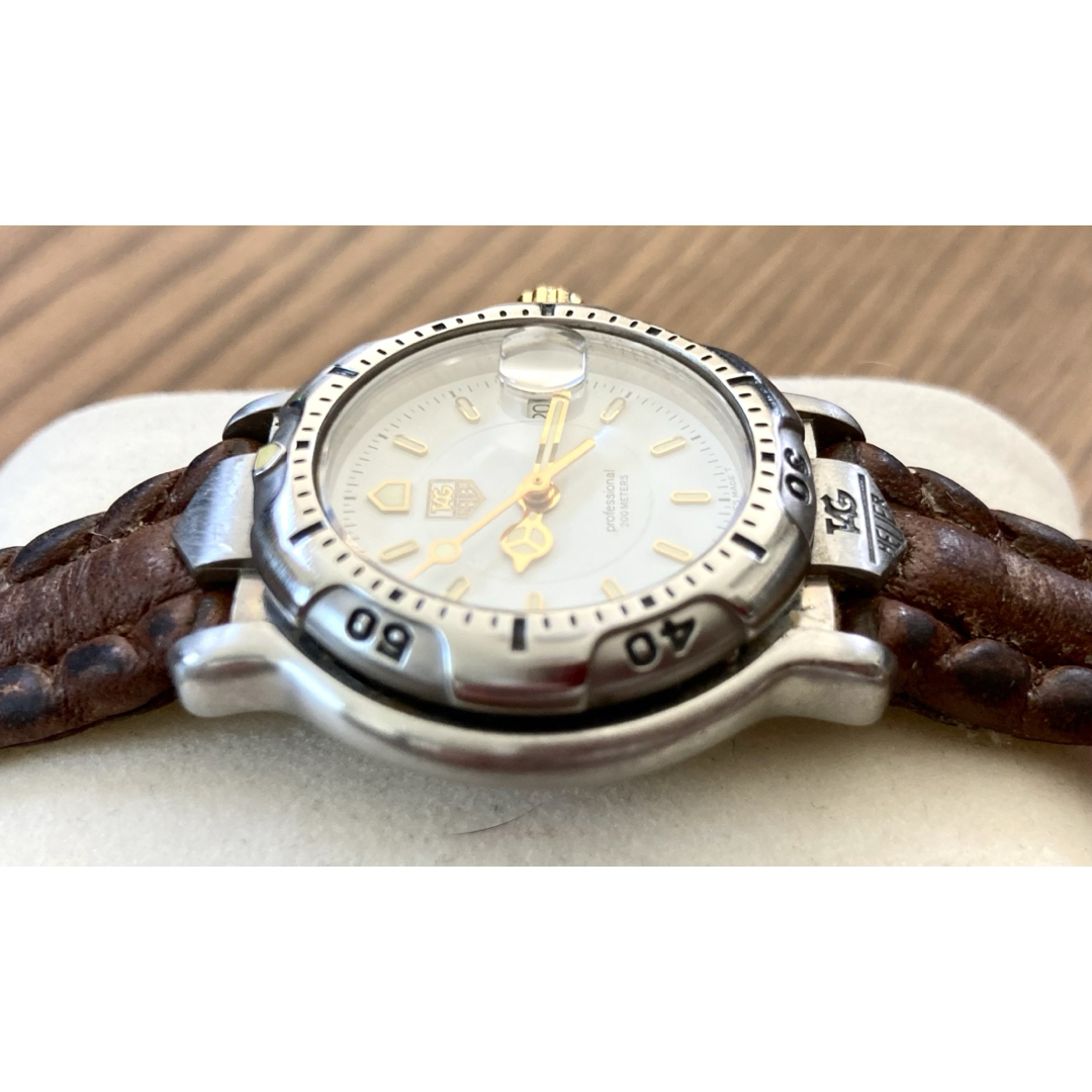 TAG Heuer(タグホイヤー)のタグホイヤー（TAG HEUER）プロフェッショナル200 レディース  レディースのファッション小物(腕時計)の商品写真