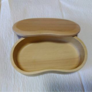【木製そら豆型お弁当箱】(弁当用品)