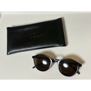 アズールバイマウジー(AZUL by moussy)のAZUL BY MOUSSY  サングラス　未使用　ケース付き(サングラス/メガネ)