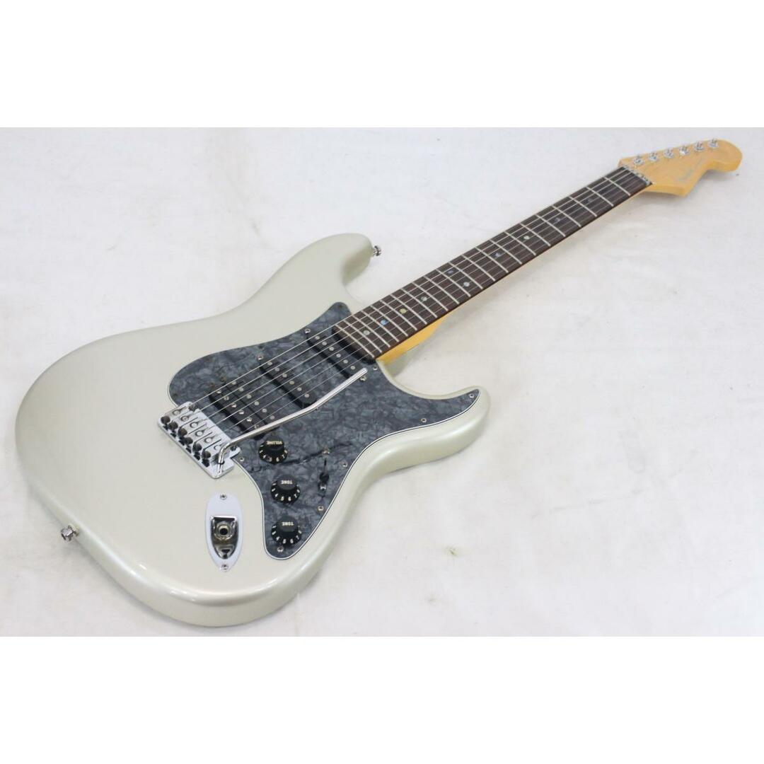 Fender(フェンダー)のＡＭＥＲＩＣＡＮ　ＤＥＬＵＸＥ　ＦＡＴ　ＳＴＲＡＴＯＣＡＳＴＥＲ 楽器のギター(エレキギター)の商品写真