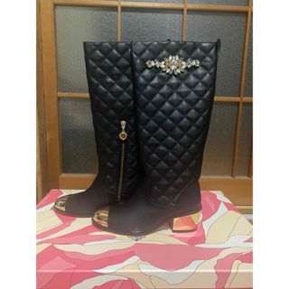 レディー(Rady)のRady　ビジュー付きキルティングロングブーツブーツ(ブーツ)