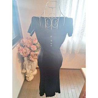 【新品未使用】ロングワンピース☆タイトワンピース☆ブラック☆ルームウェア部屋着(ロングワンピース/マキシワンピース)