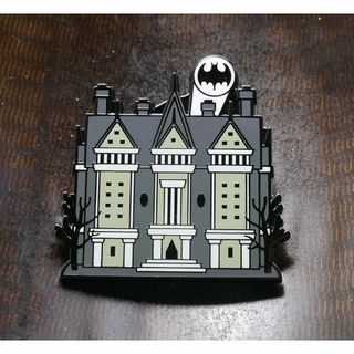 新品　バットマン Batman　お屋敷　ピンズ　ピンバッジ　ピンブローチ