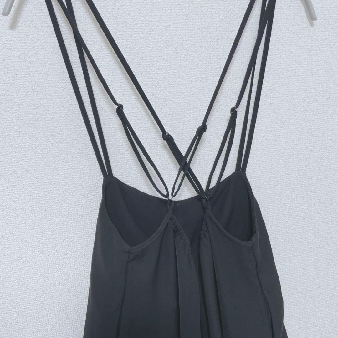 GU(ジーユー)のジーユー ワイドパンツサロペット 黒 2wayストラップ 美シルエット  レディースのパンツ(サロペット/オーバーオール)の商品写真