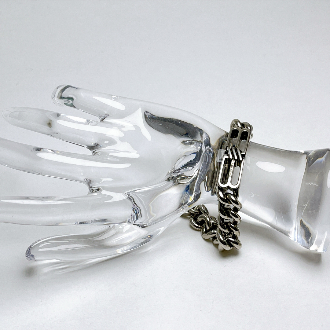BALENCIAGA(バレンシアガ)のバレンシアガ　BB アイコン　ゴルメット　ブレスレット　シルバー　Sサイズ レディースのアクセサリー(ブレスレット/バングル)の商品写真