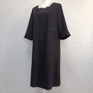 トウキョウソワール(TOKYO SOIR)の【未使用】東京ソワール　高級礼服喪服　ワンピース　大きいサイズ　19号(礼服/喪服)