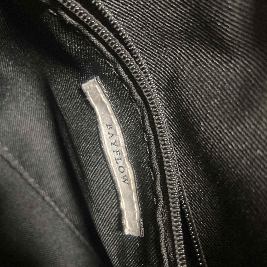 BAYFLOW(ベイフロー)のベイフロー　BAYFLOW　ロゴテープ横長ボストン　ショルダーバッグ レディースのバッグ(ショルダーバッグ)の商品写真