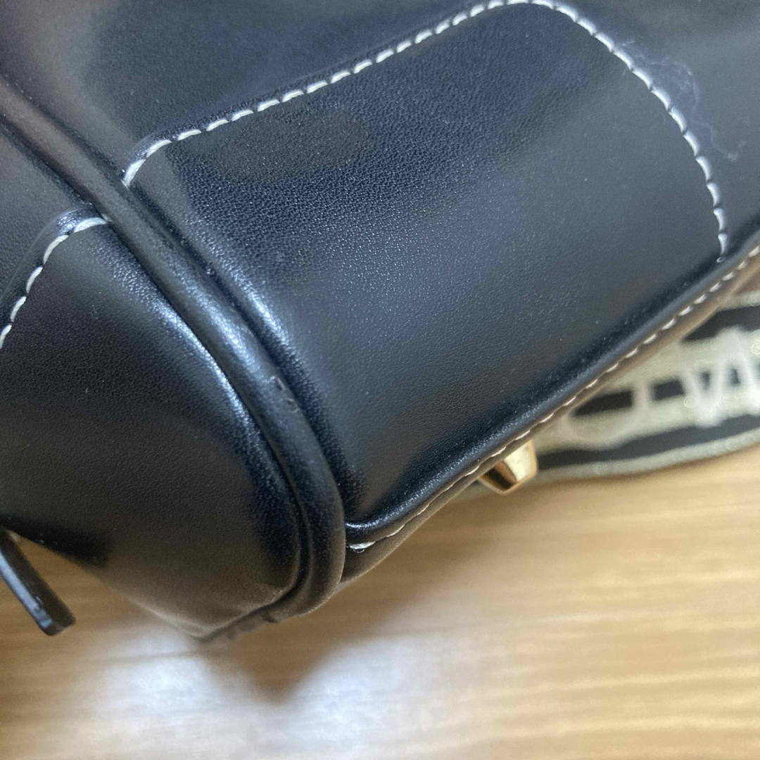 BAYFLOW(ベイフロー)のベイフロー　BAYFLOW　ロゴテープ横長ボストン　ショルダーバッグ レディースのバッグ(ショルダーバッグ)の商品写真