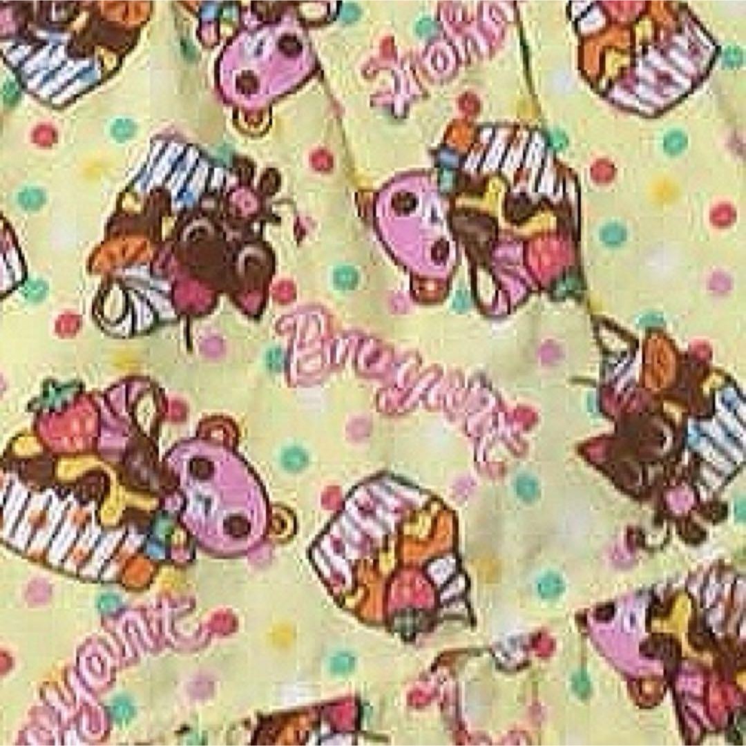 Bruyant(ブリュイアン)の希少♡新品未着用✨ ブリュイアン ふりふり ワンピース スイーツ 総柄 110 キッズ/ベビー/マタニティのキッズ服女の子用(90cm~)(ワンピース)の商品写真
