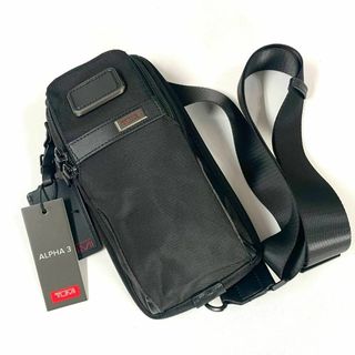 トゥミ(TUMI)の新品未使用 TUMI 名作 Alpha コンパクト スリング ボディバッグ(ボディーバッグ)