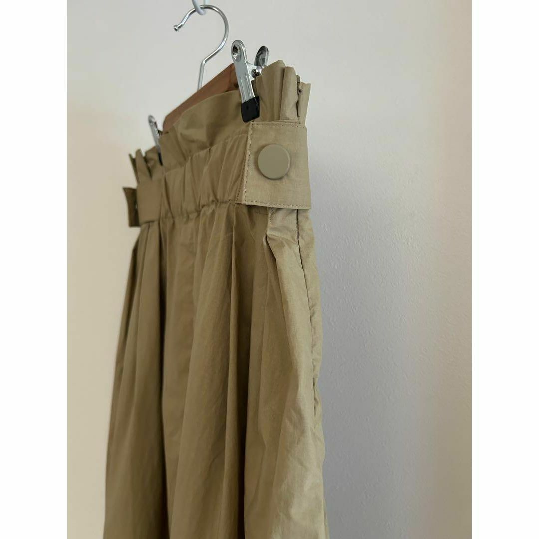 ZARA(ザラ)のZARA　スカート　ロングスカート　ベージュ　XS レディースのスカート(ロングスカート)の商品写真