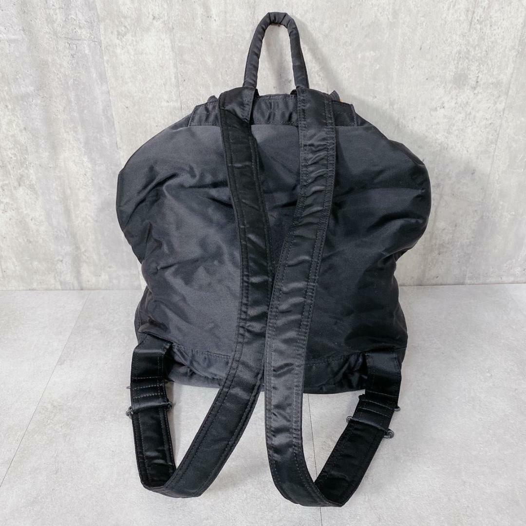 Y796 吉田カバン PORTER TANKER リュックサック デイバッグ 黒 レディースのバッグ(リュック/バックパック)の商品写真