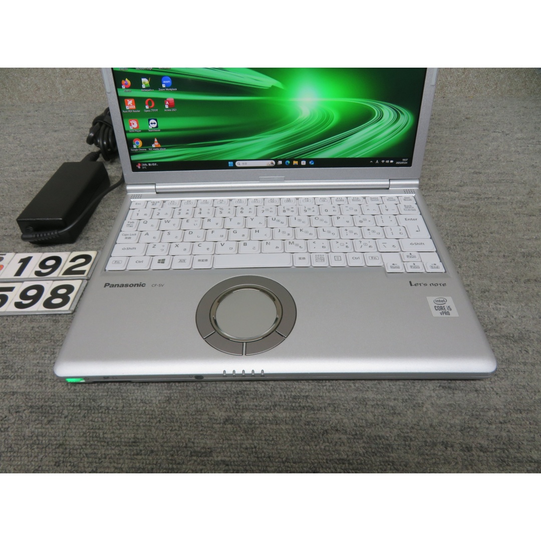 【第10世代 高速処理・16GB】◆ Panasonic Let's note CF-SV9 CF-SV9RDQVS / 12.1型 ◆ 高性能Core i5-10310U /高速 256GB SSD / メモリ16GB ◆ Windows 11 Pro / Office付 ◆ 到着後すぐに使える win11対応 副業 テレワーク ネット授業 スマホ/家電/カメラのPC/タブレット(ノートPC)の商品写真