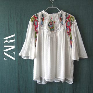 ザラ(ZARA)の美品　ZARA WOMAN／ザラウーマン★　花刺繍　シフォン　五分袖ブラウス　S(シャツ/ブラウス(長袖/七分))