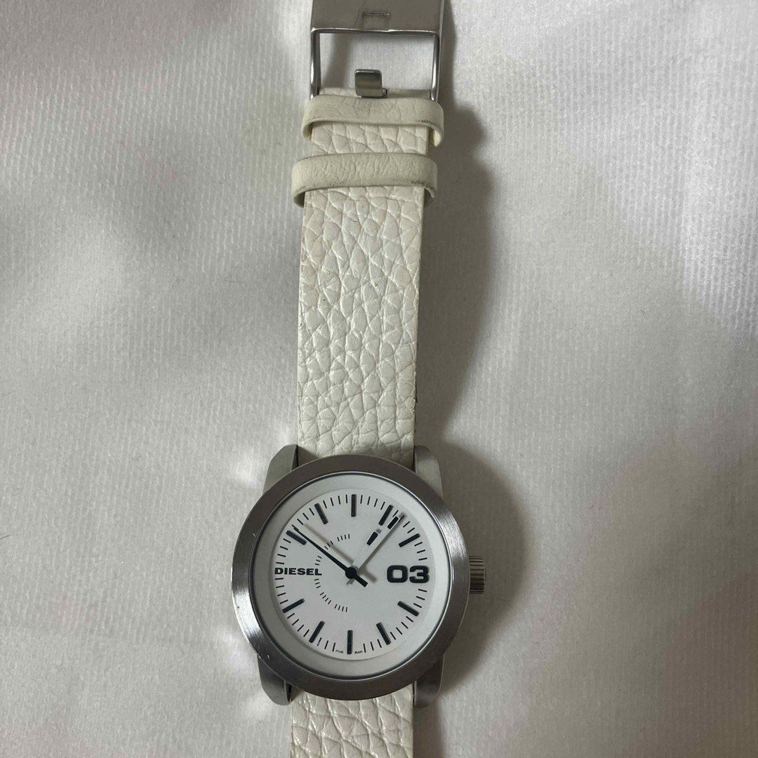 DIESEL(ディーゼル)の◎ DISEL 腕時計　白 レディースのファッション小物(腕時計)の商品写真