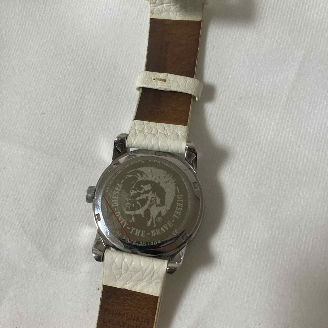 DIESEL(ディーゼル)の◎ DISEL 腕時計　白 レディースのファッション小物(腕時計)の商品写真