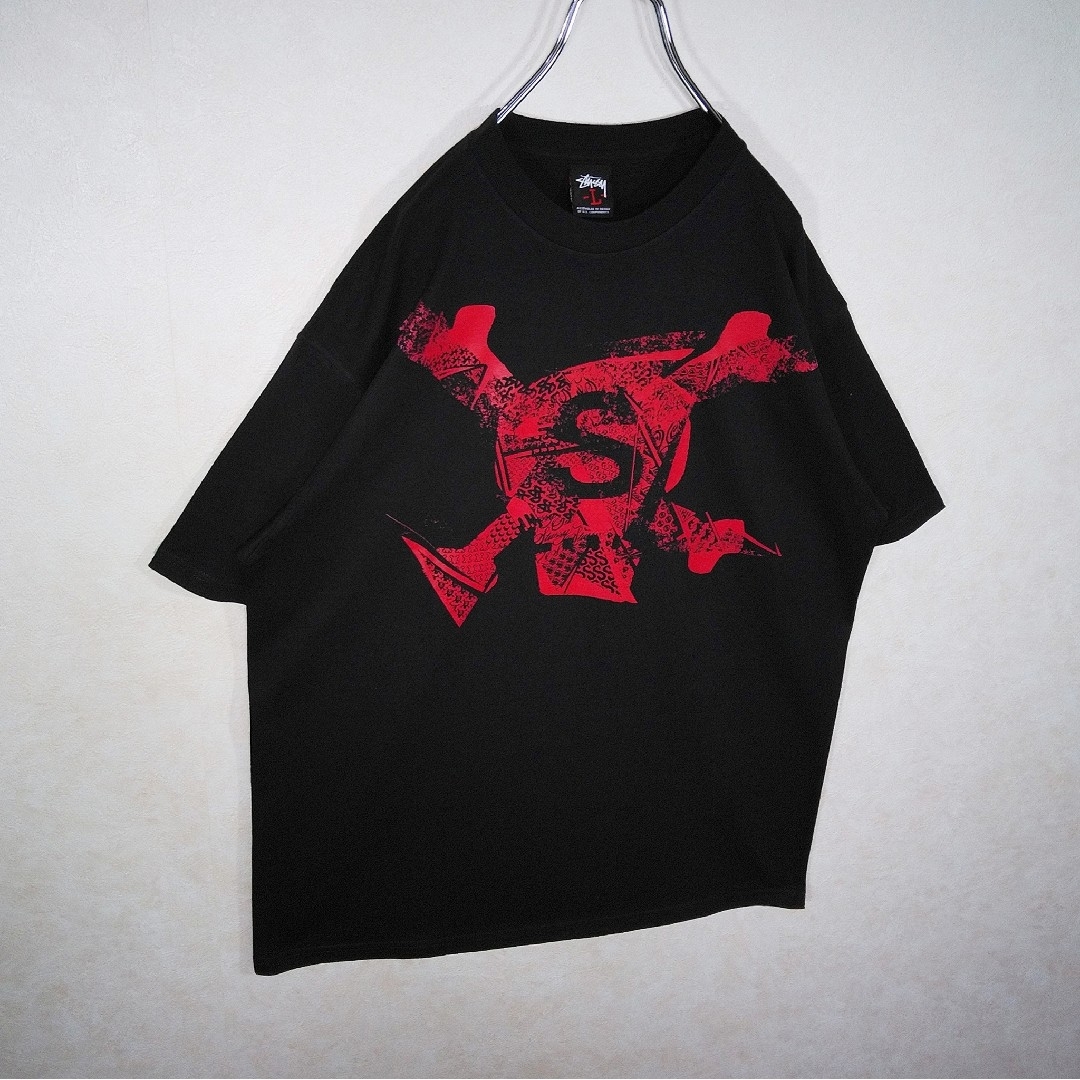 STUSSY(ステューシー)の《STUSSY/ステューシー》00s　ヴィンテージ　スカル　ロゴ　Tシャツ　黒 メンズのトップス(Tシャツ/カットソー(半袖/袖なし))の商品写真