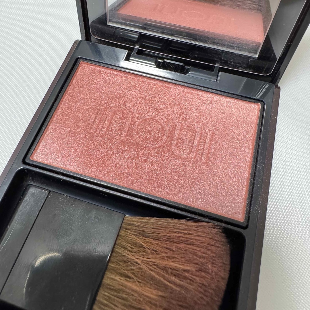 Inoui（SHISEIDO）(インウイ)のインウイ　チーク　01 コスメ/美容のベースメイク/化粧品(チーク)の商品写真