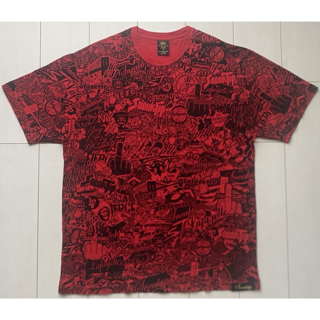 Lafayette(ラファイエット)の未使用 美品 カナダ製 SNEAKTIP LAFAYETTE 総柄 TシャツXL メンズのトップス(Tシャツ/カットソー(半袖/袖なし))の商品写真
